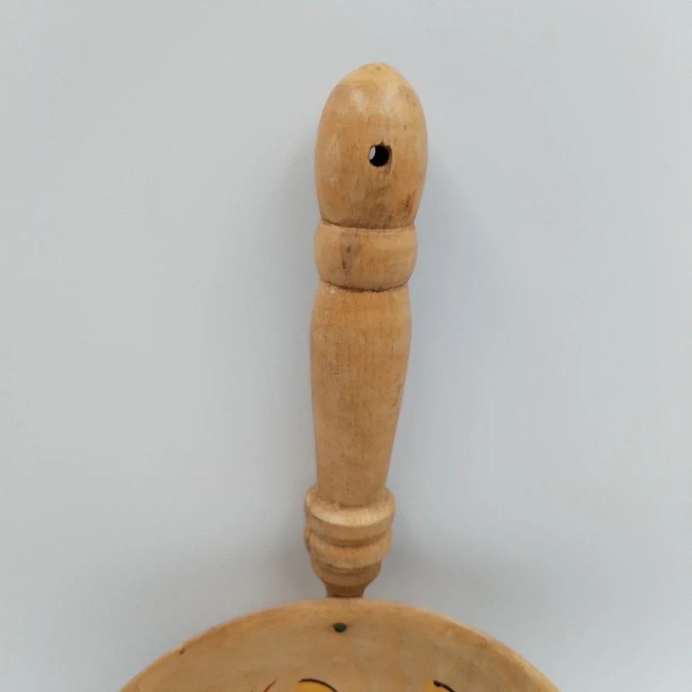 Vintage Hand Painted Wooden Rooster Snack Bowl Handle MCM‎ Folk Art Foreign Mark